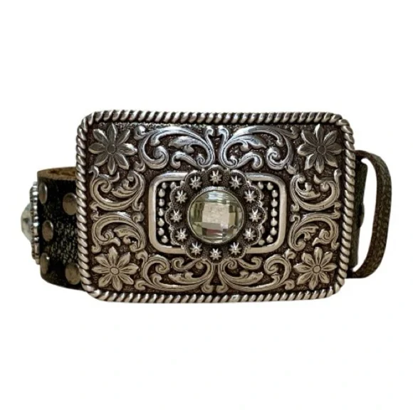 NWOT Women’s Ariat Stud-Rhinestone Leather Belt With Masters Buckle Size 36 - Picture 4 of 7